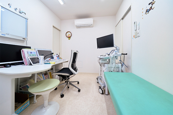 有馬慶太郎院長 茗荷谷キッズクリニック5