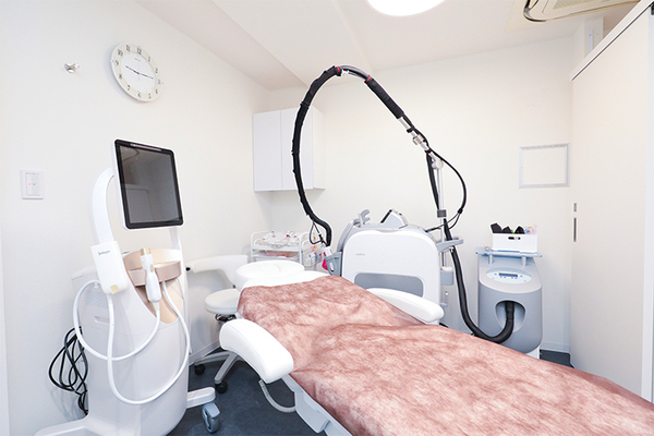 鳥海正博院長 西麻布ヒフ形成外科5