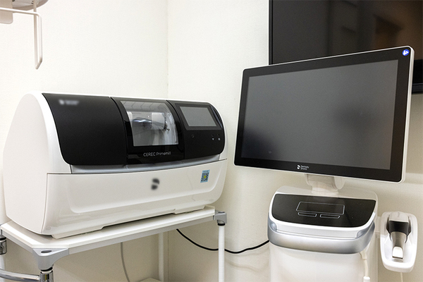 岩本忠士院長 いわし歯科5