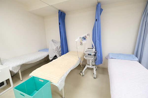 友永達也院長 加古川ともながクリニック5