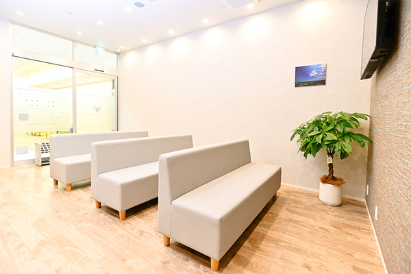 中村芽衣子院長 ゆりがおか眼科5