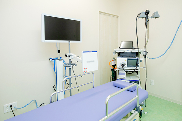 玉岡滉平院長 鶴橋駅前たまおか肛門・内視鏡クリニック5