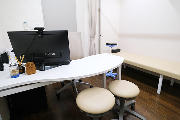 徳本隆博院長 とくもとこもれびクリニック5