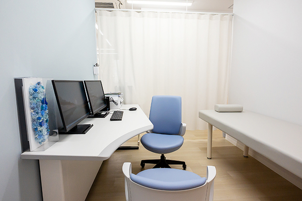 吉岡和佳院長 阪神西宮よしおかクリニック5