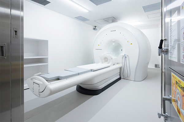 月村泰規院長 世田谷玉川整形外科内科クリニック5