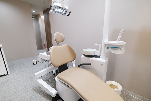 大島靖弘院長 名東デンタルクリニック5
