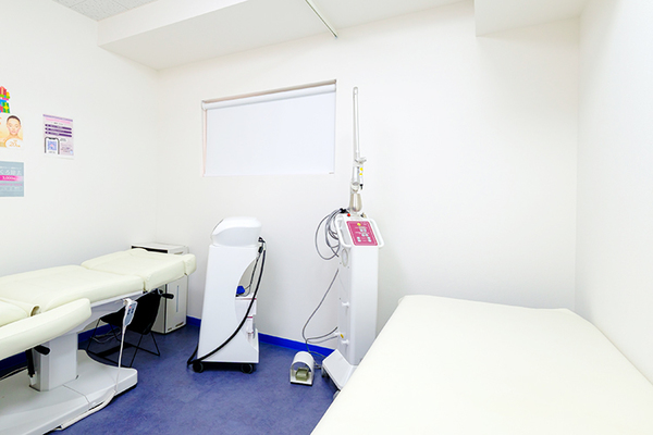 小糸理紗院長 東陽町皮膚科5