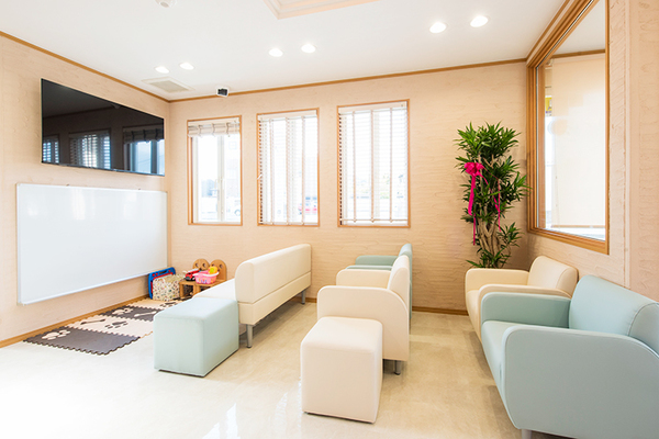 上杉麗院長 うららデンタルクリニック5