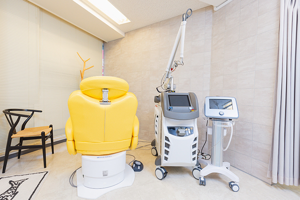 菊地夕子院長 渋谷リリー皮膚科クリニック5