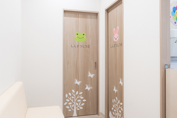 謝花幸祐院長 しゃばなこどもクリニック5