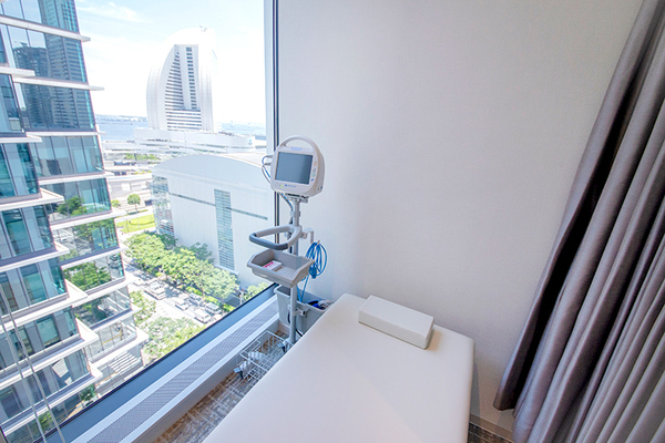 山本康博先生 MYメディカルクリニック横浜みなとみらい5