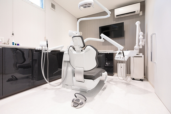 平井則光院長 ひらいデンタルパートナーズ5