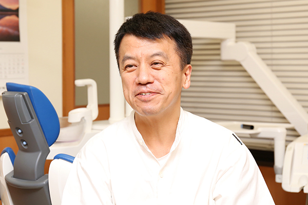 中冨寛院長 中冨歯科5