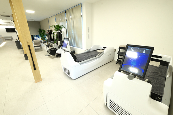 力丸悠院長 りきまる整形外科クリニック5