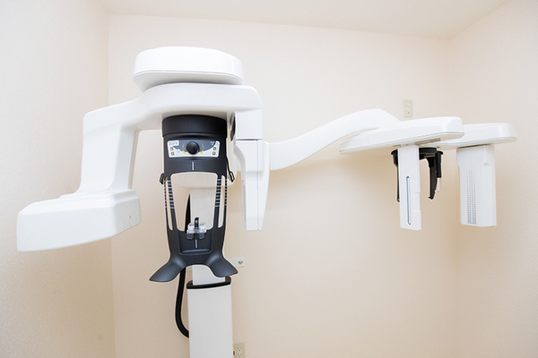 鉛山ゆかり院長 ユーカリデンタルクリニック5