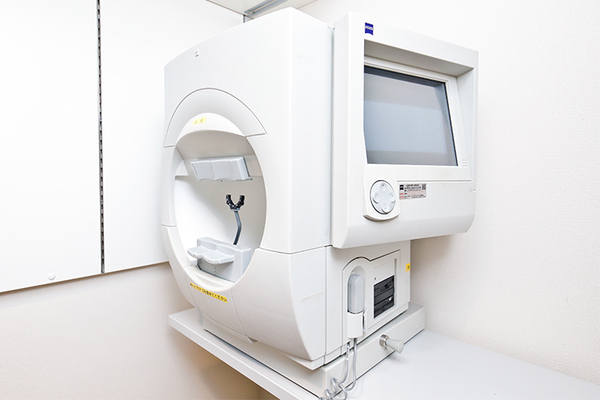 大西郁子院長 新宿コスモ眼科5