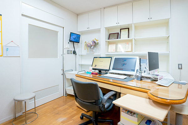 大迫智弘院長 とも甲状腺クリニック5