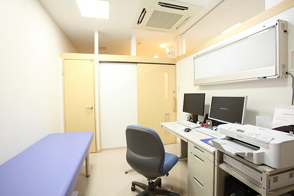 山内学院長 やまうち消化器内科クリニック4