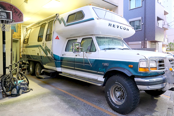 青山芳博院長 歯科室 青山5