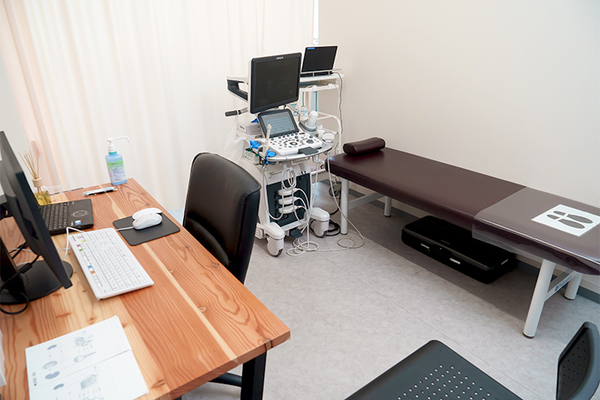 岡部尚志院長 みずほ台泌尿器科5