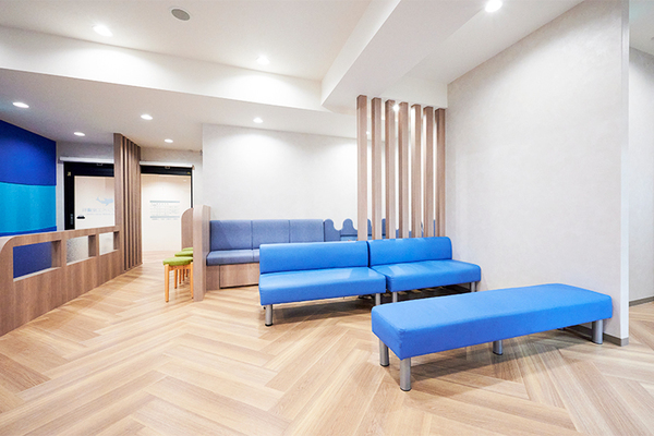 塩味達也院長、塩味由紀副院長 湘南ジンベエ皮膚科5