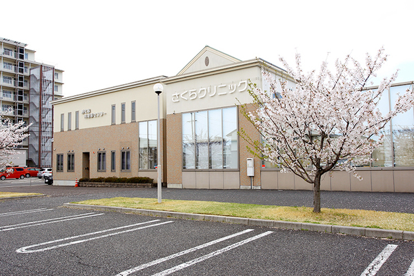 佐竹真一院長 さくらクリニック5