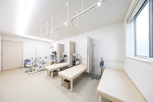 篠田繁博院長、篠田和宏副院長 しのだクリニック5