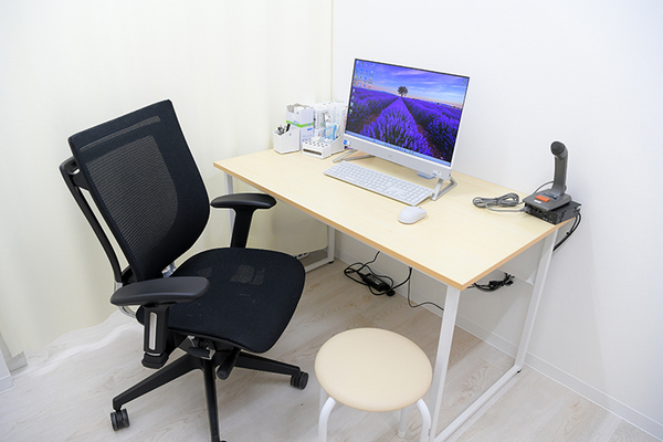 金本伸子院長 クリニックプラス本八幡5