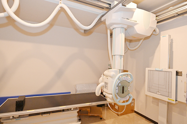 大西康央院長 やす整形外科クリニック5