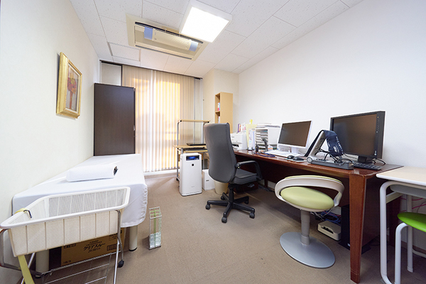 一原亮院長 小田原銀座クリニック5