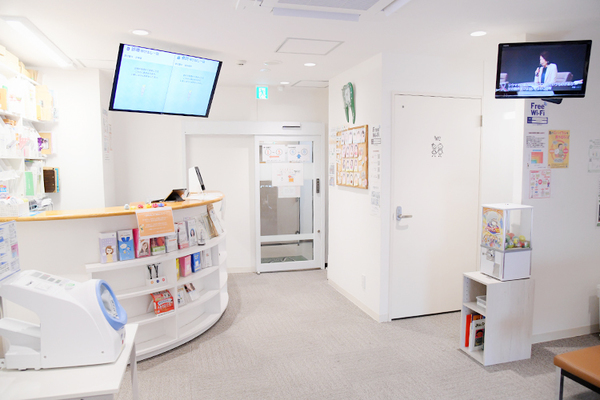 小山安徳先生 パラシオン歯科医院5