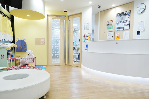 赤堀主京理事長 ファミリアデンタルクリニック深谷5