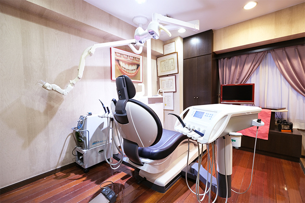 吉川英一院長 銀座吉川歯科クリニック5