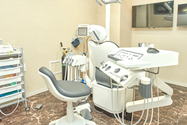 西岡道規院長 尼崎N’s歯科口腔クリニック5