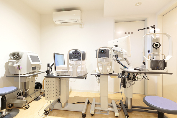 藤田今日子院長、繪野亜矢子理事長 えの眼科 さくら夙川クリニック5