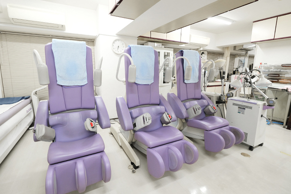 鈴木秀和院長 鈴木整形外科5