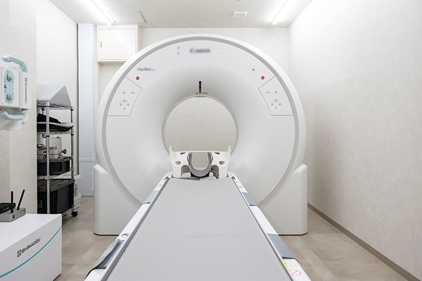 尾花俊作院長、伊藤誠二先生 尾花医院5