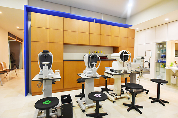 福田博道院長 ふくだ眼科5