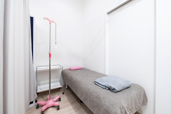 飯塚千祥院長 自由が丘ちあきレディースクリニック5