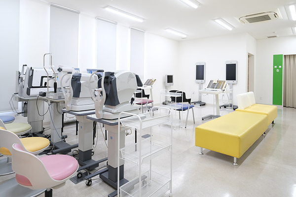 小池智明院長 上尾こいけ眼科5