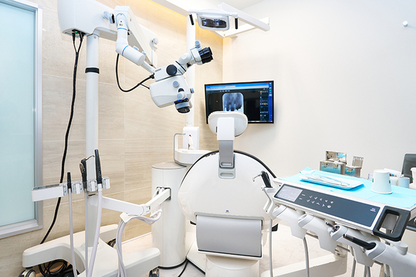 鈴木慧院長 大宮マルイPremiumデンタルクリニック5