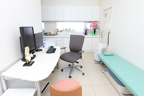 鈴木和広理事長 日進すずき整形外科5