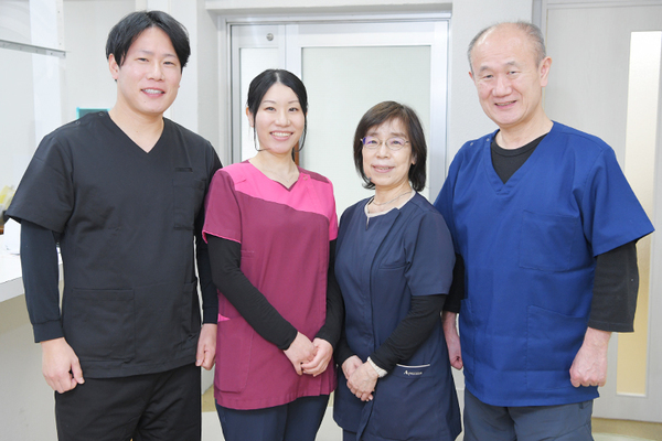 山脇功院長、山脇聡副院長、田丸美里副院長 服部医院5
