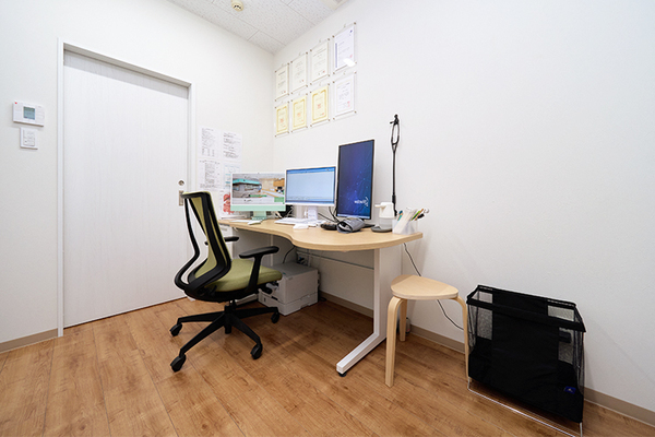 佐治攻院長 江田駅前内科外科クリニック5