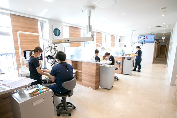 廣田哲哉理事長 ひろた哲哉歯科・矯正歯科5