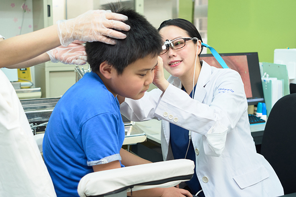 吉岡友真院長 鈴木耳鼻咽喉科医院5