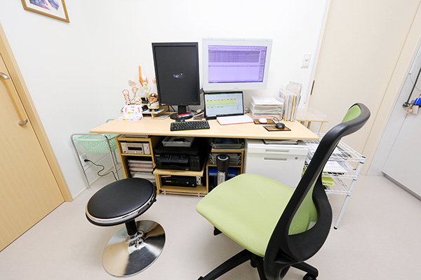 閑啓太郎院長 閑啓太郎クリニック5