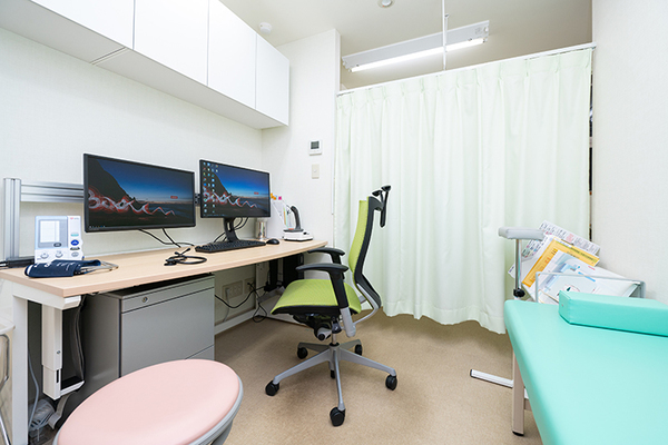 粟田裕治院長 ふれあいの丘内科内視鏡健診クリニック5