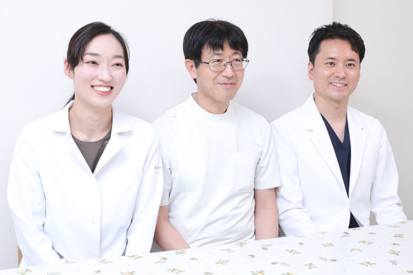 田中孝幸院長、西郡真理奈副院長、頃安英毅副院長 杉浦医院5