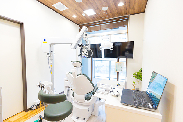 呉大生院長 CURE DENTAL 御茶ノ水5